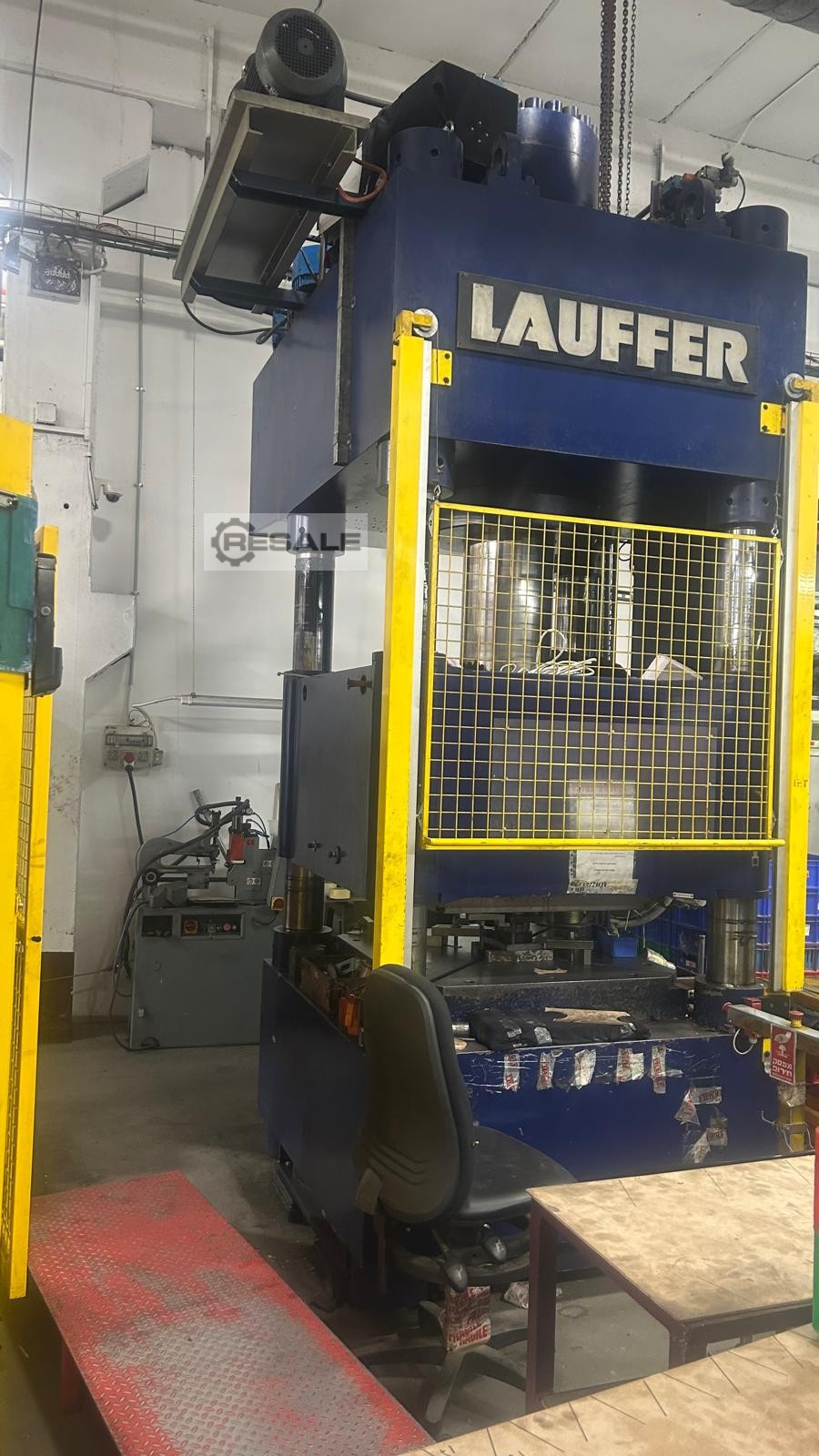 Lauffer Machine LAUFFER Gebrauchtmaschine Kauf & Verkauf (15)